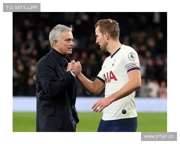 本泽马 vs 凯恩：前场组织能力与战术发起效率对比