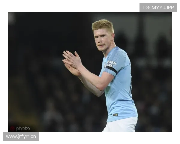 罗德里、德布劳内与贝尔纳多的中场化学反应解析